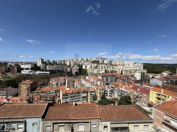 Apartamento T2 para Venda em Queluz e Belas