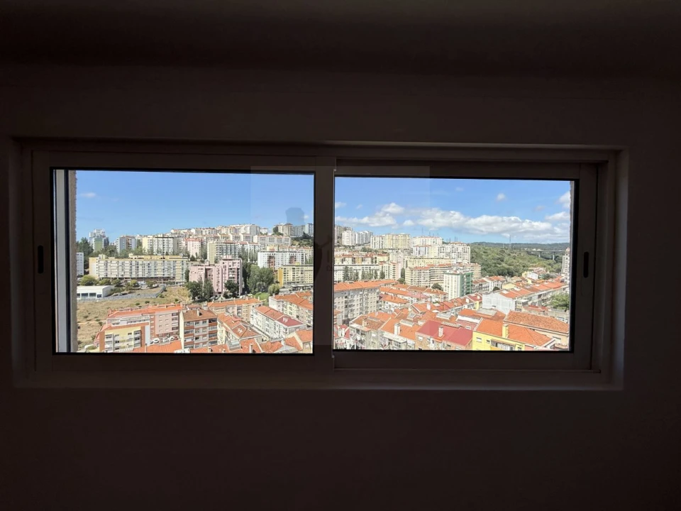 Apartamento T2 para Venda em Queluz e Belas Foto 18