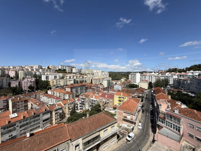 Apartamento T2 para Venda em Queluz e Belas Foto 22