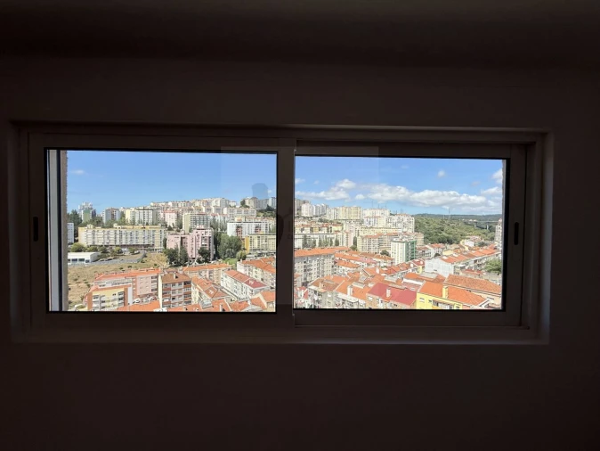 Apartamento T2 para Venda em Queluz e Belas Foto 18