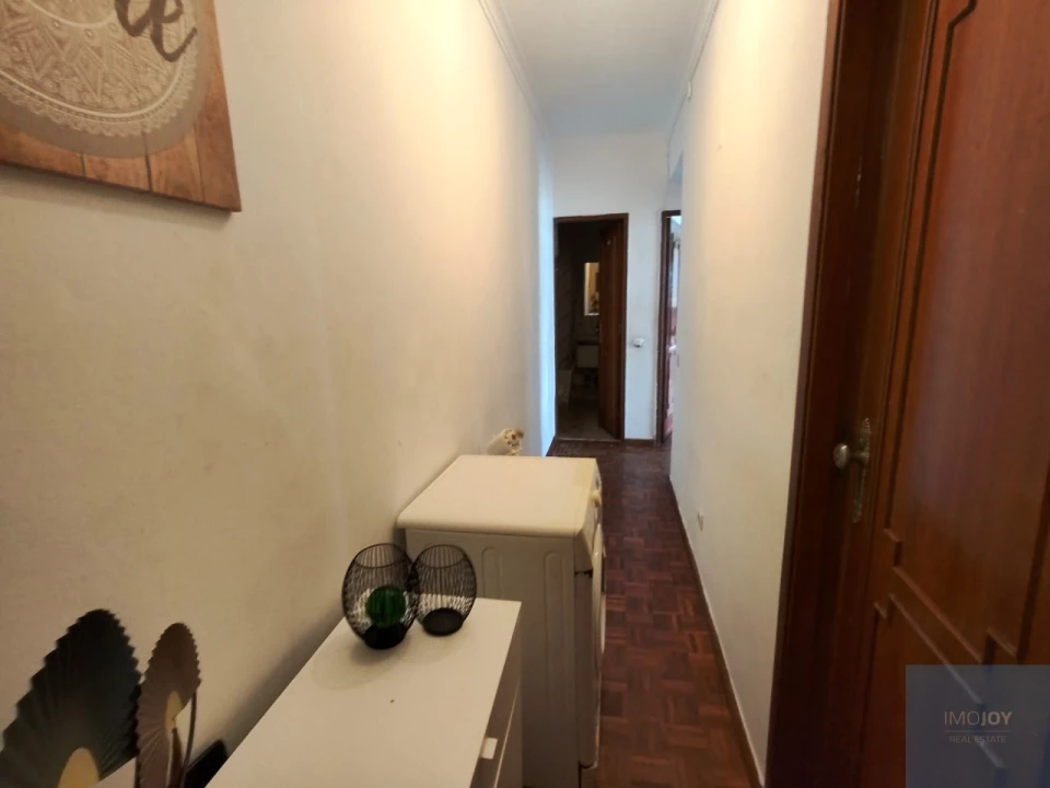 Apartamento T1 para Venda em Águas Livres Foto 9