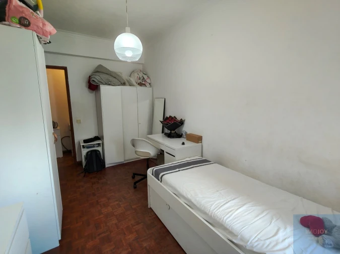 Apartamento T1 para Venda em Águas Livres Foto 7