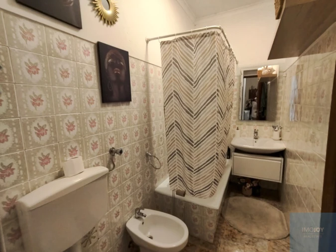 Apartamento T1 para Venda em Águas Livres Foto 13
