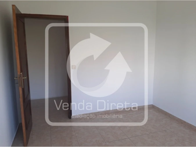 Apartamento T3 para Venda em Santo Antonio da Charneca Foto 8