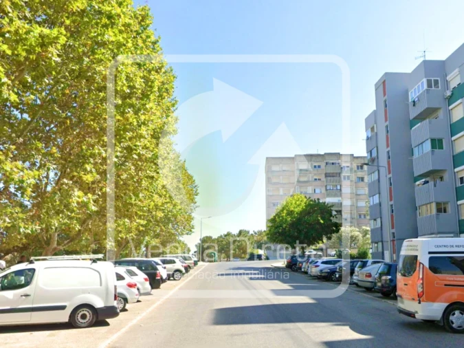 Apartamento T3 para Venda em Santo Antonio da Charneca Foto 21