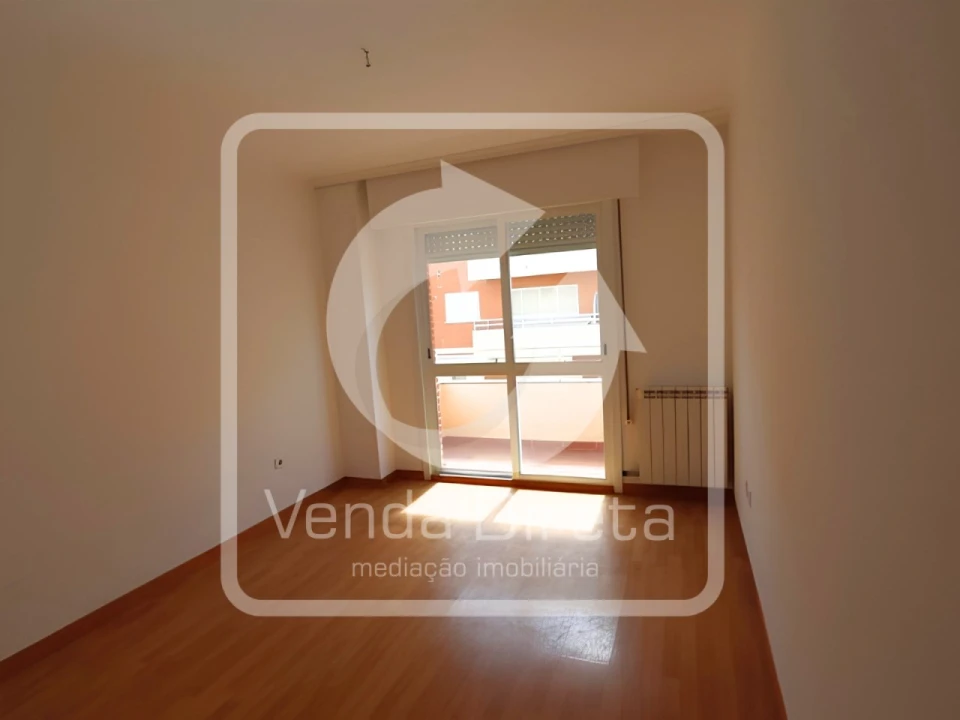 Apartamento T3 para Venda em Alhos Vedros Foto 8