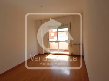 Apartamento T3 para Venda em Alhos Vedros
