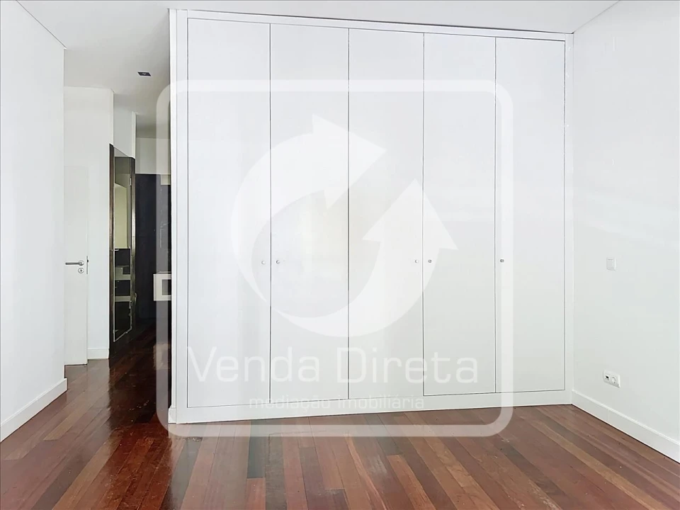 Apartamento T4 para Venda em Avenidas Novas Foto 19
