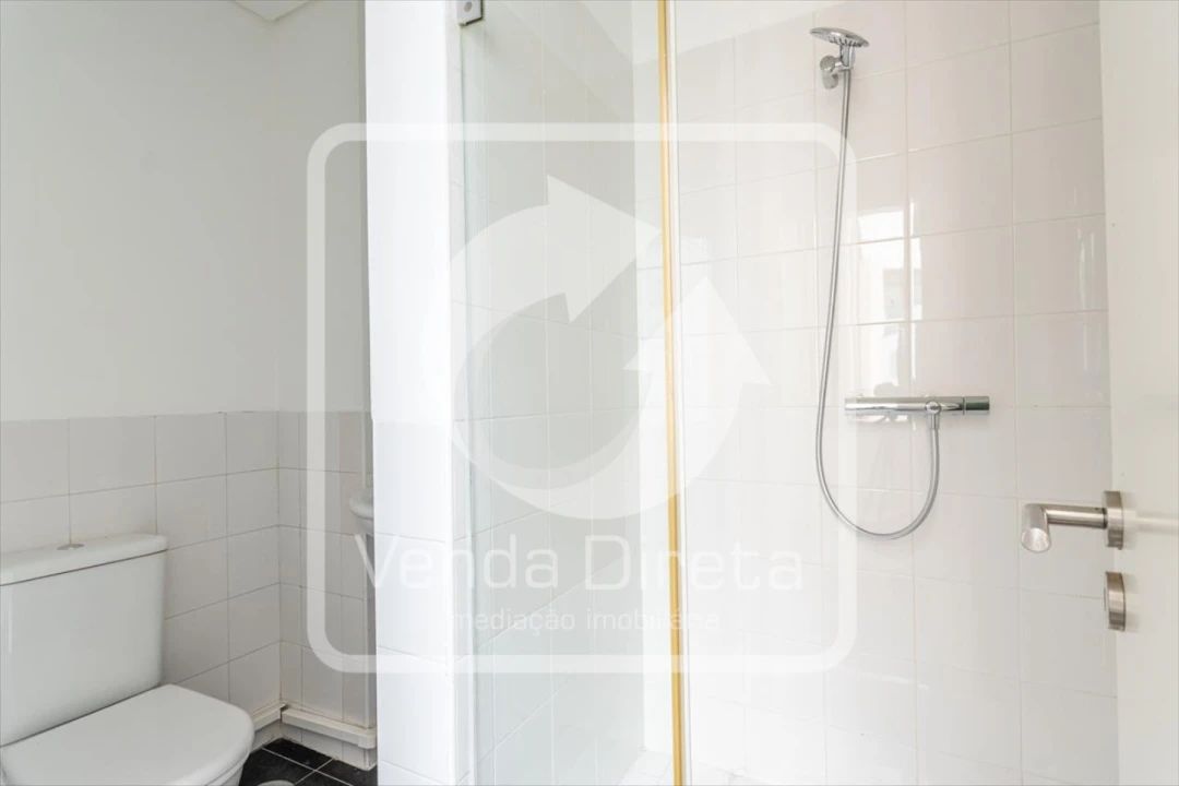 Apartamento T4 para Venda em Avenidas Novas Foto 23