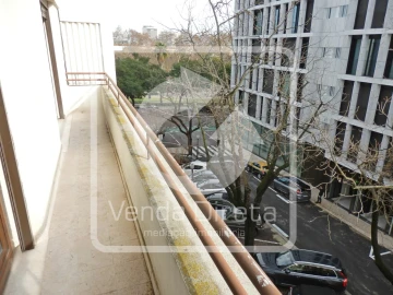 Apartamento T4 para Venda em Avenidas Novas