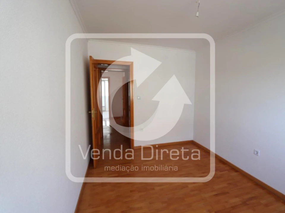 Apartamento T3 para Venda em Alhos Vedros Foto 11