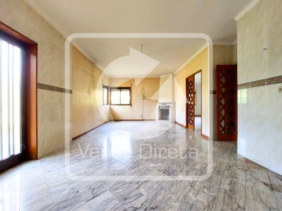 Moradia T5 para Venda em Ruivães e Novais Foto 11