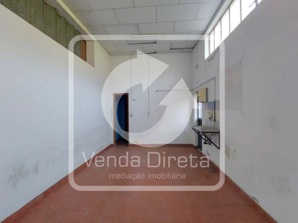 Moradia T5 para Venda em Ruivães e Novais Foto 22