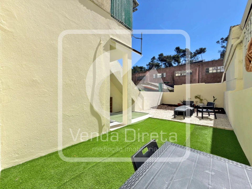 Apartamento T1 para Venda em Camarate, Unhos e Apelação Foto 9