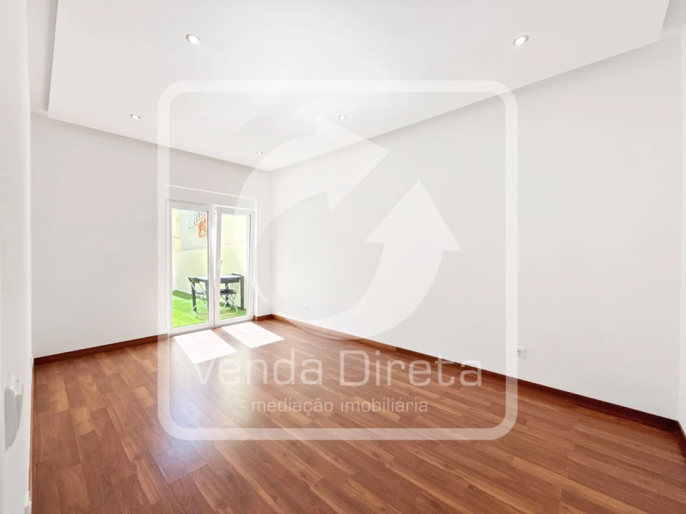 Apartamento T1 para Venda em Camarate, Unhos e Apelação Foto 22