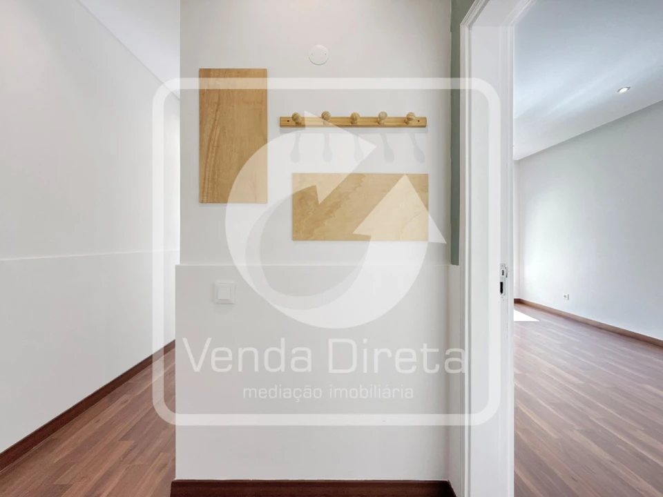 Apartamento T1 para Venda em Camarate, Unhos e Apelação Foto 23