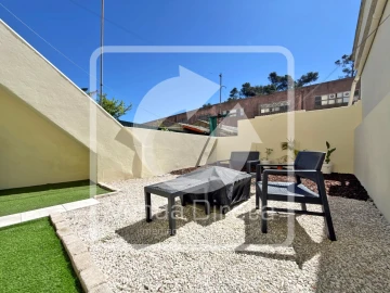 Apartamento T1 para Venda em Camarate, Unhos e Apelação