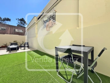 Apartamento T1 para Venda em Camarate, Unhos e Apelação