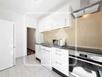 Apartamento T1 para Venda em Camarate, Unhos e Apelação