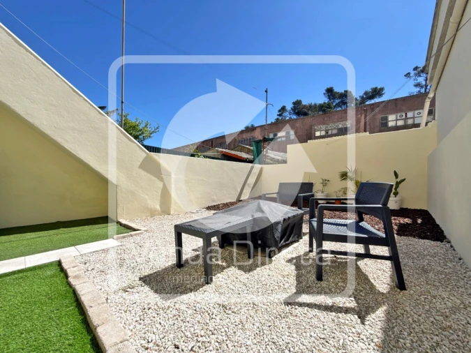 Apartamento T1 para Venda em Camarate, Unhos e Apelação Foto 5