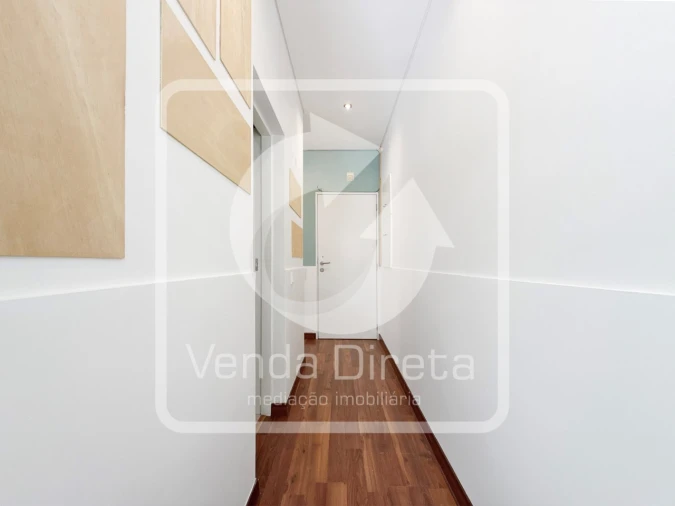 Apartamento T1 para Venda em Camarate, Unhos e Apelação Foto 16