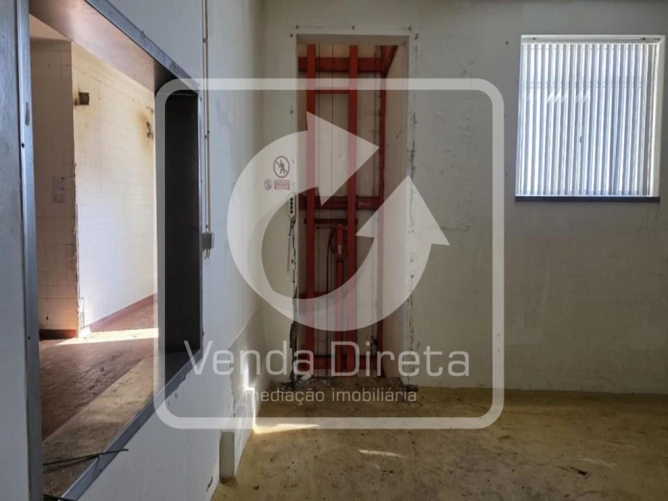 Armazém para Venda em Trancoso (São Pedro e Santa Maria) e Souto Maior Foto 28