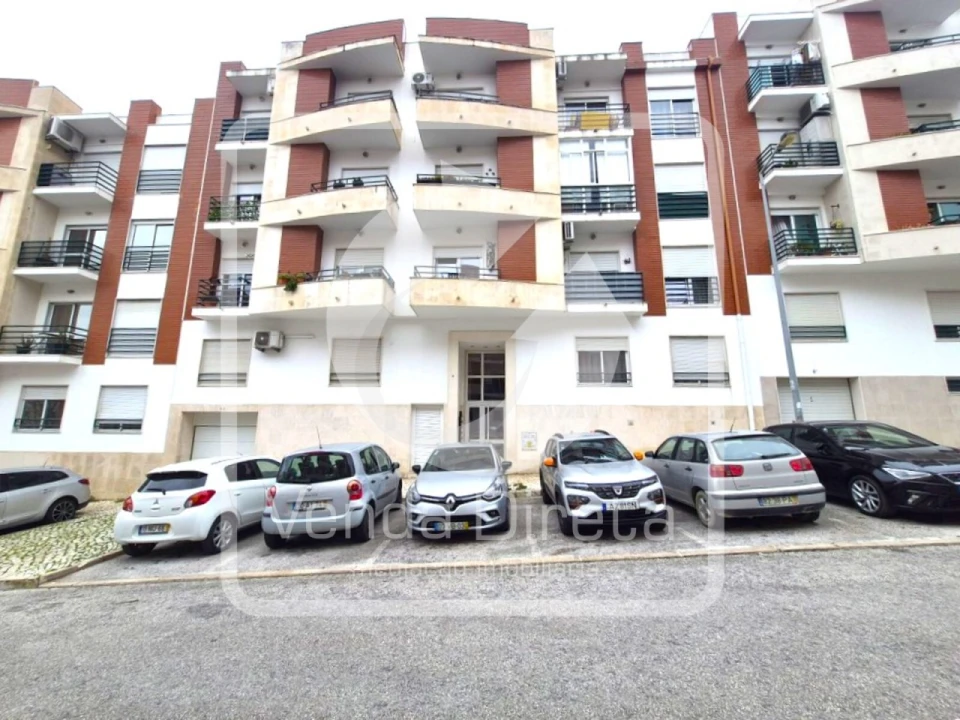 Apartamento T2 para Venda em Laranjeiro e Feijó Foto 31