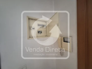 Apartamento T2 para Venda em Laranjeiro e Feijó