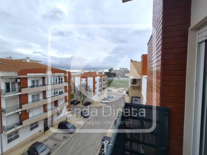 Apartamento T2 para Venda em Laranjeiro e Feijó Foto 9