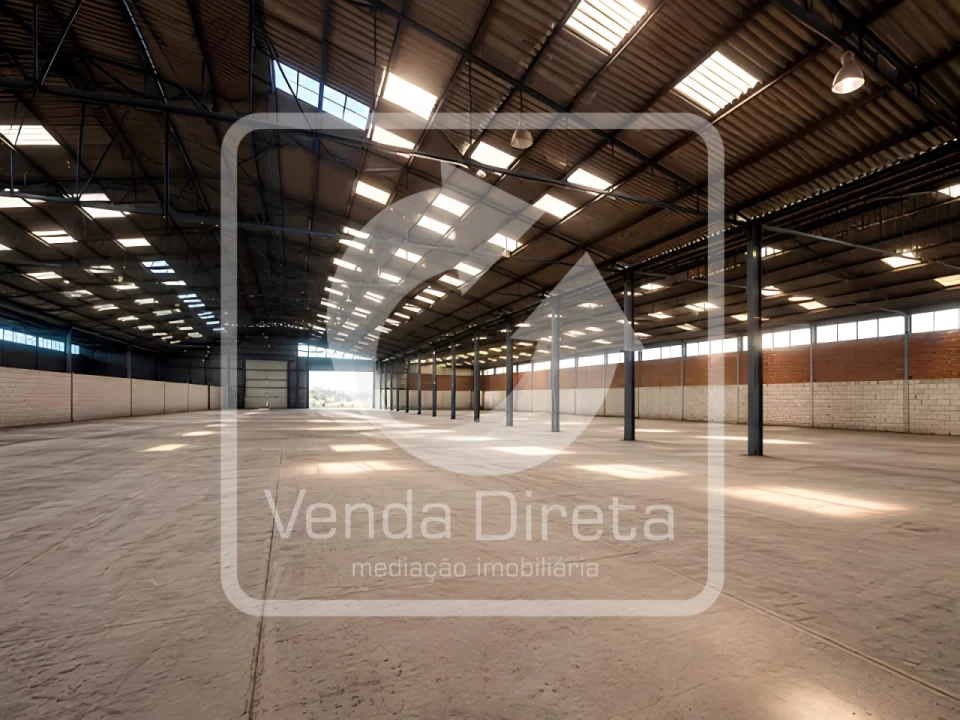 Armazém para Venda em Côja e Barril de Alva Foto 1