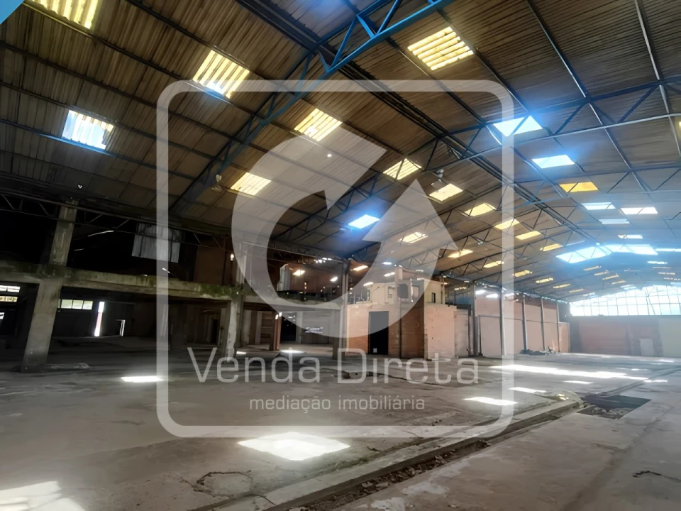 Armazém para Venda em Côja e Barril de Alva Foto 5