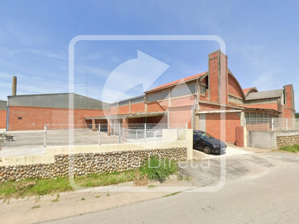 Armazém para Venda em Côja e Barril de Alva Foto 12