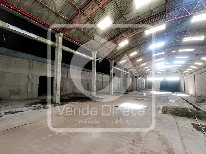 Armazém para Venda em Côja e Barril de Alva Foto 3