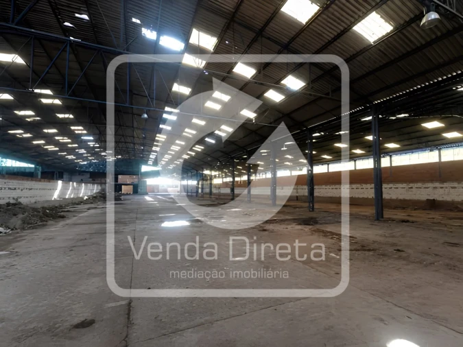 Armazém para Venda em Côja e Barril de Alva Foto 4