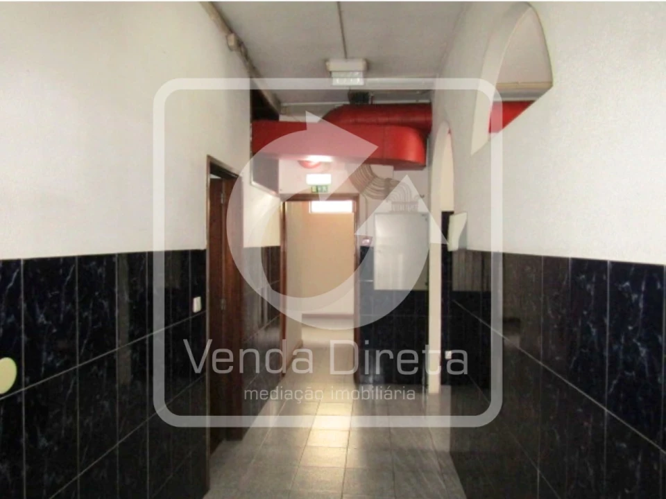 Loja para Venda em Cedofeita, Santo Ildefonso, Sé, Miragaia, São Nicolau e Vitória Foto 6