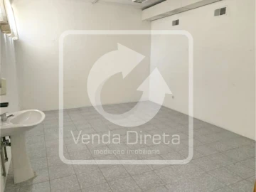 Loja para Venda em Cedofeita, Santo Ildefonso, Sé, Miragaia, São Nicolau e Vitória