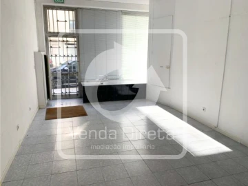 Loja para Venda em Cedofeita, Santo Ildefonso, Sé, Miragaia, São Nicolau e Vitória