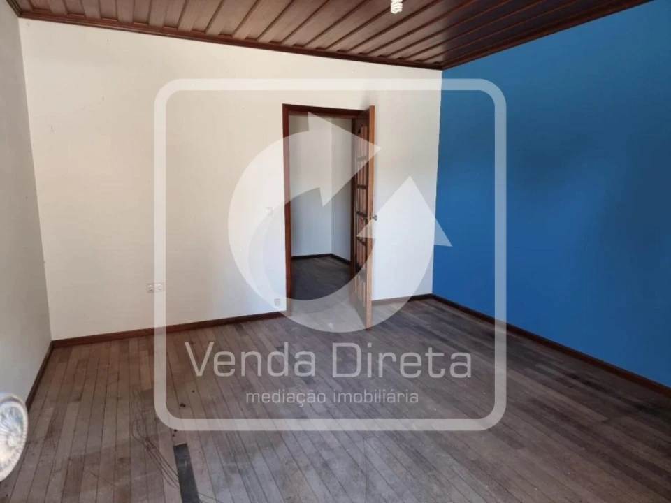 Armazém para Venda em Vilarinho do Bairro Foto 8