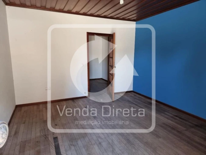 Armazém para Venda em Vilarinho do Bairro Foto 8