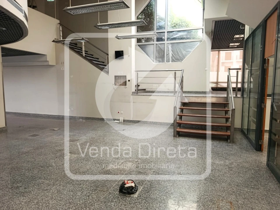 Loja para Venda em Malveira e São Miguel de Alcainça Foto 13