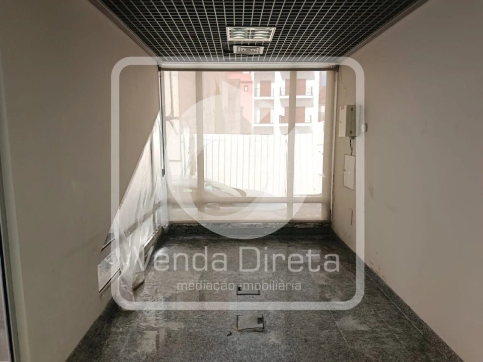 Loja para Venda em Malveira e São Miguel de Alcainça Foto 36