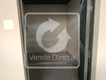 Loja para Venda em Malveira e São Miguel de Alcainça