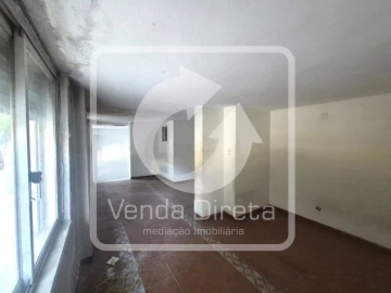 Loja para Venda em Laranjeiro e Feijó