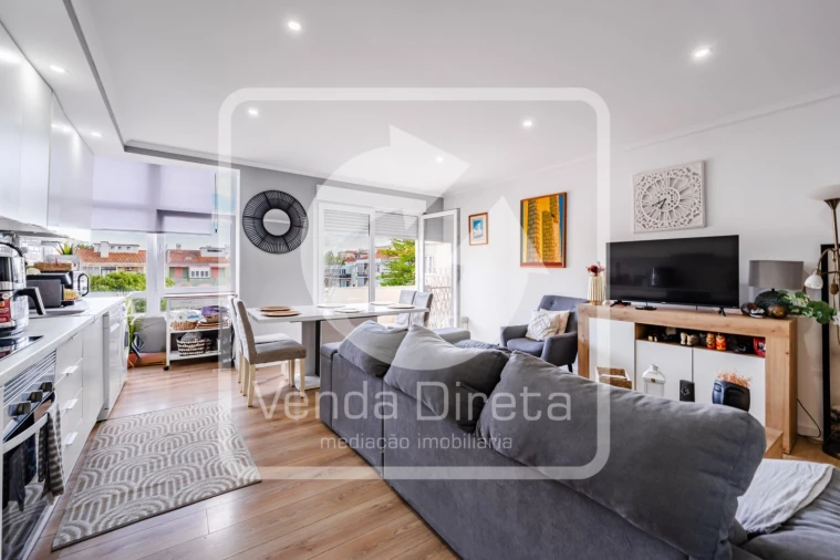 Apartamento T3 para Venda em União das Freguesias de Setúbal Foto 4