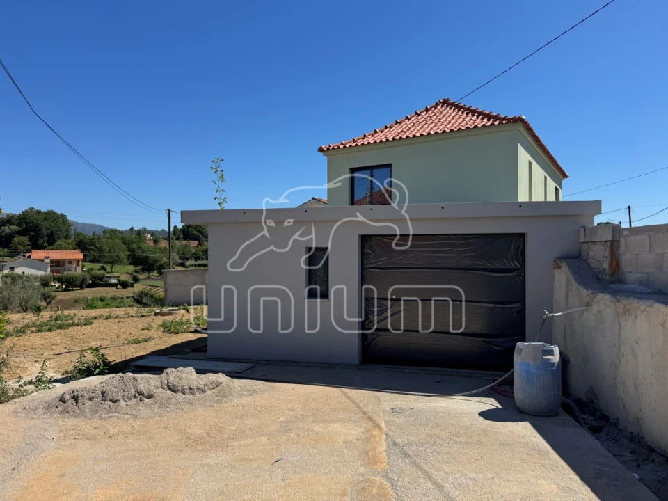 Moradia T3 para Venda em Fontão Foto 4