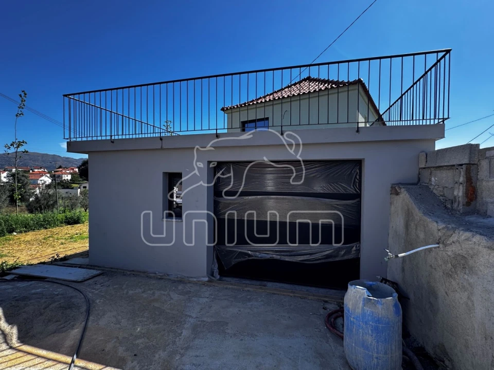 Moradia T3 para Venda em Fontão Foto 17