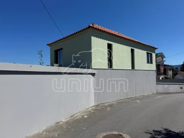 Moradia T3 para Venda em Fontão