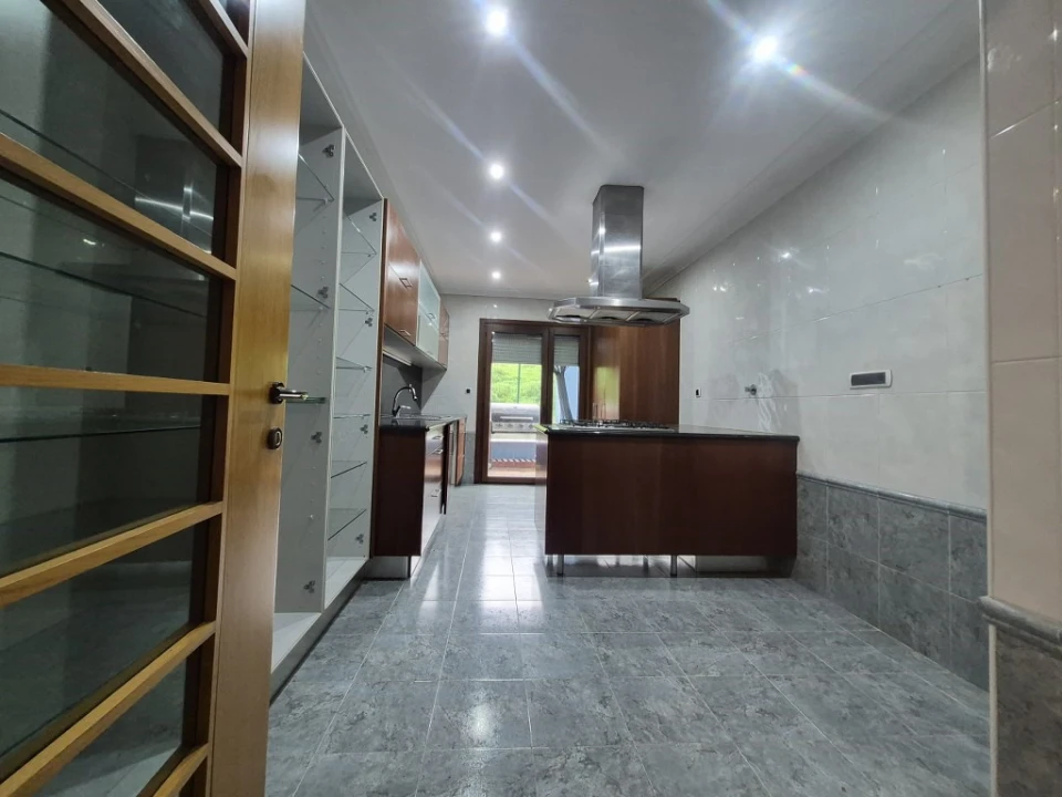 Apartamento T2 para Venda em Vila Franca de Xira Foto 15