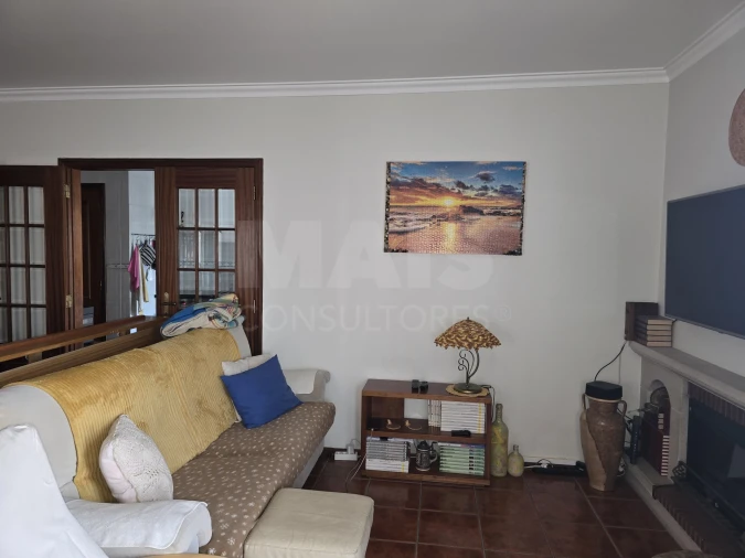Apartamento T3 para Arrendamento em Caldas da Rainha - Santo Onofre e Serra do Bouro Foto 2