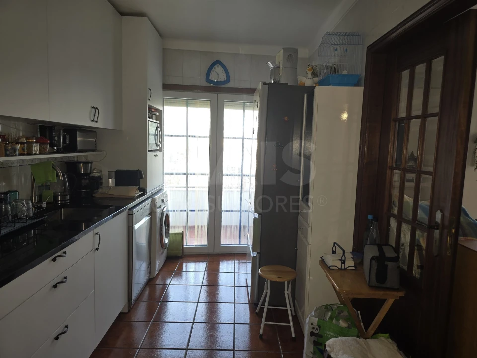 Apartamento T3 para Arrendamento em Caldas da Rainha - Santo Onofre e Serra do Bouro Foto 3